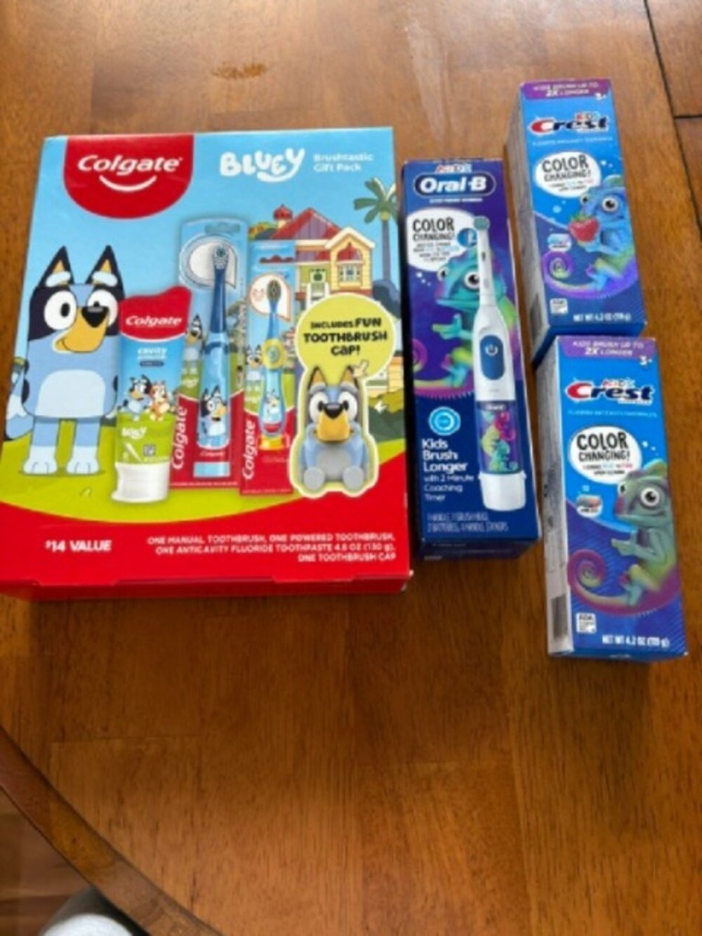 Kids Oral B battery toothbrush and Colgate Bluey Battery Tooth brush Set
